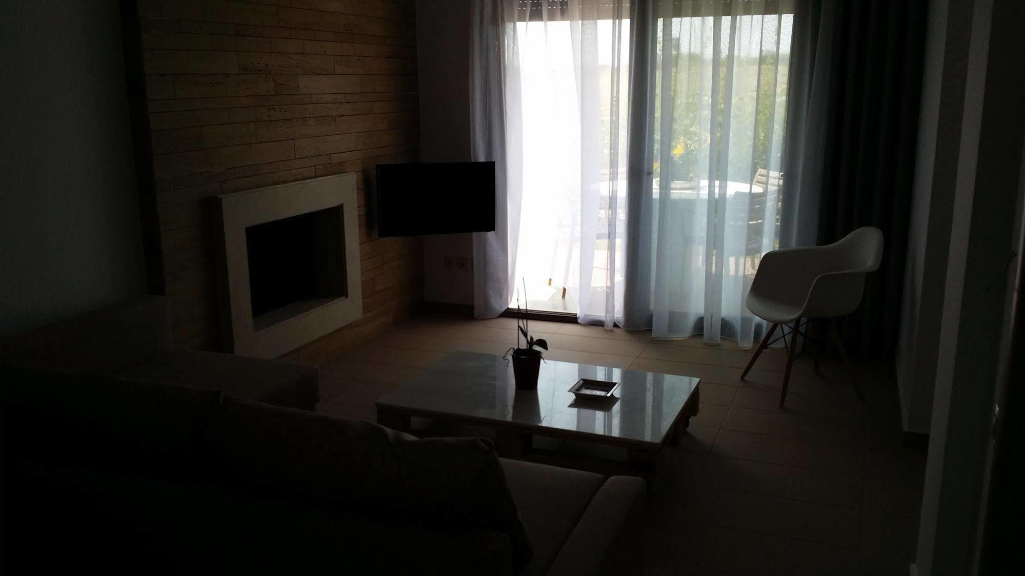 Niovi Boutique Apartments Afytos Exterior foto